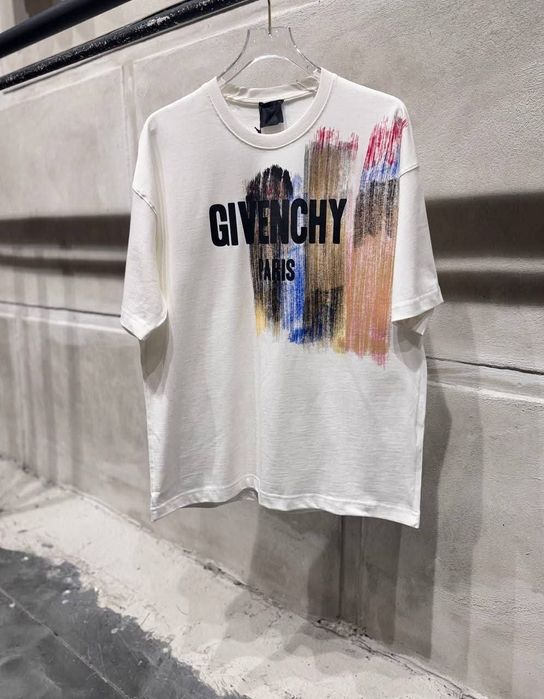 Мъжки тениски различни модели