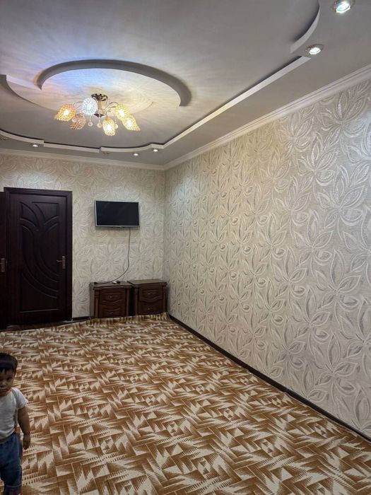 Yunusobod Bodomzor metro