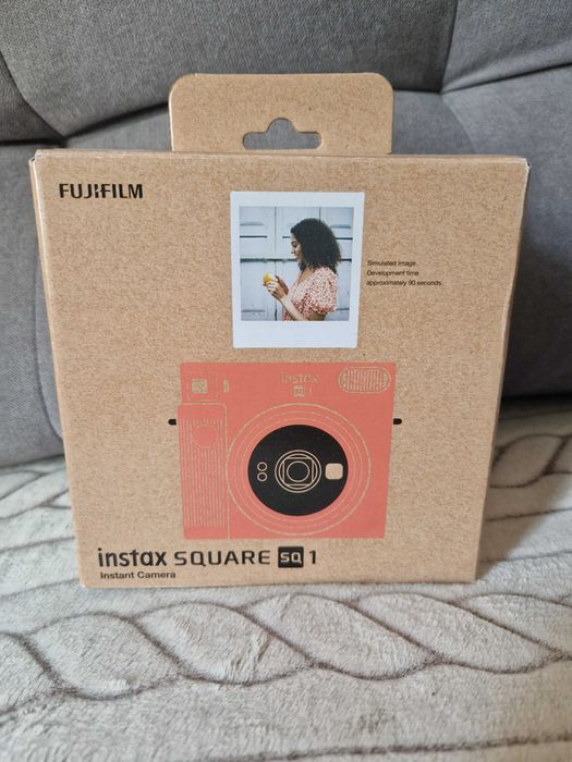 Фотоапарат за моментни снимки Fujifilm instax square SQ 1