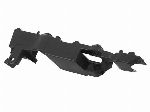 Крепление бампера  Audi A6