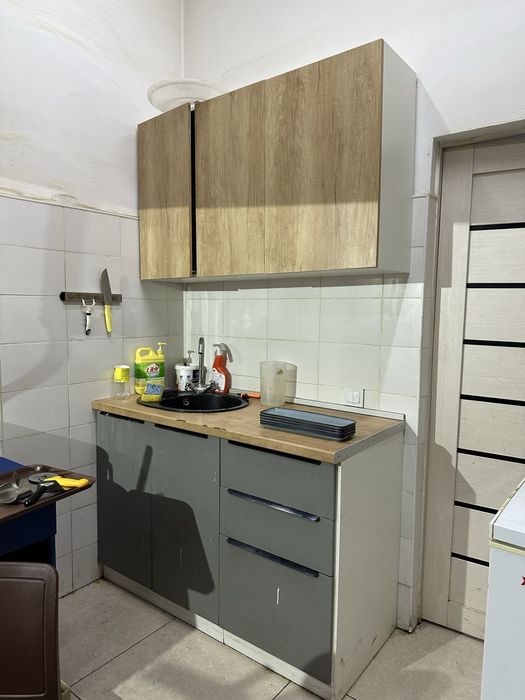 Продам кухонный гарнитур марки Bramf