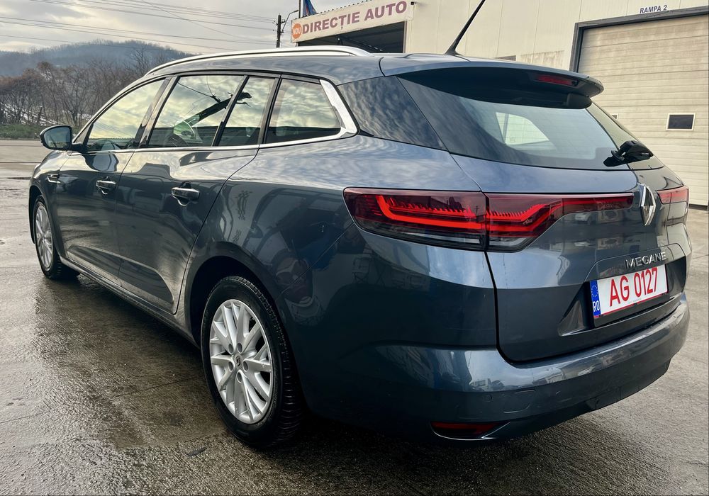 Renault megane 4 faza 2. 2022