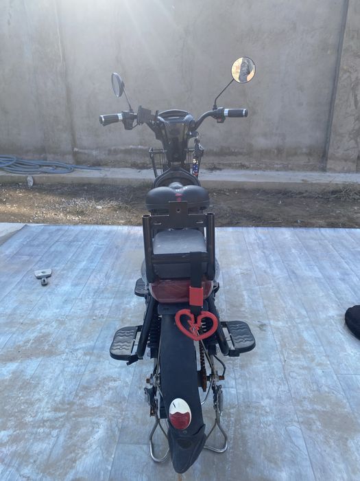 Продется мопед Sup Palse-8 & Aj