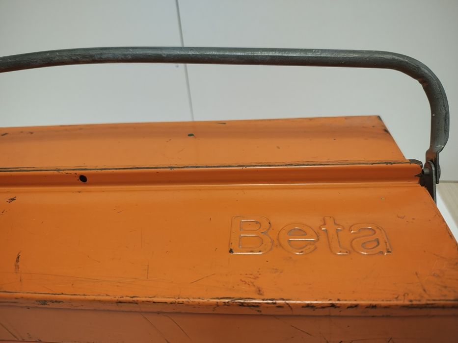 Trusa metalica pentru scule Beta