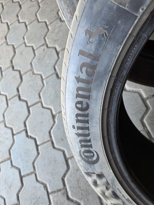 Продаю резину 265/45R21