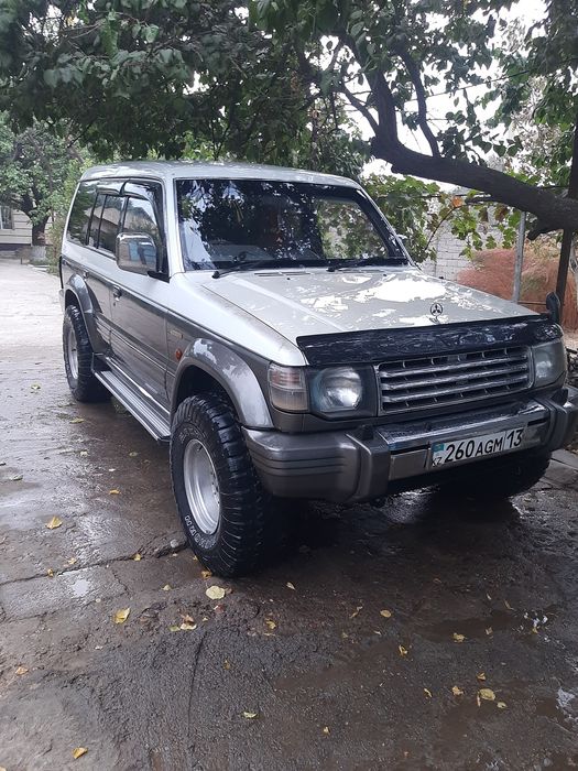 Mitsubishi pajero