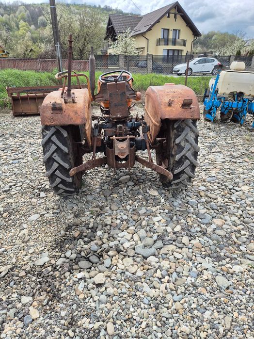Tractor Fiat 450