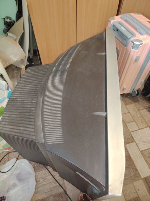 Продам телевизор. В отличном состоянии