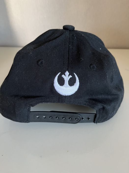 Детска шапка с кизирка STAR WARS