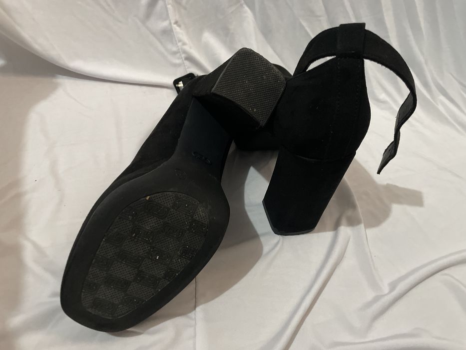 туфти фирмы T-TACCARDI