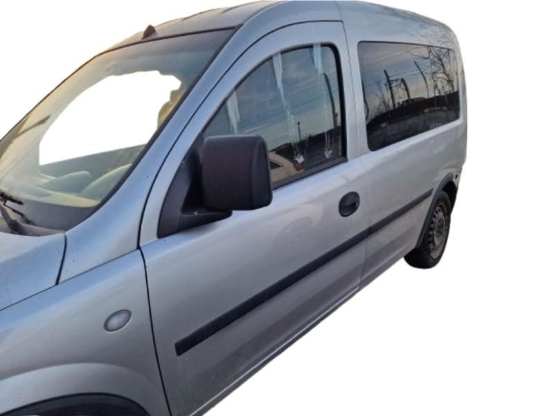 Fuzeta stanga fata 4x100 Opel Combo C 1.3 cdti 55 kw 75 cp Z13DTJ