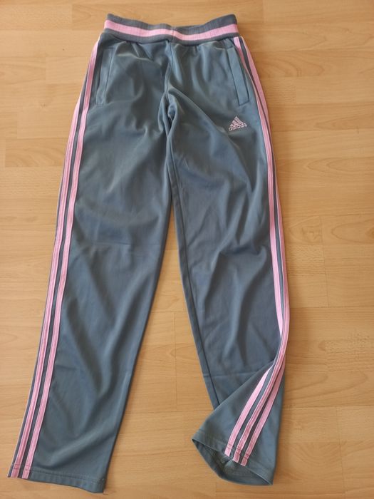 Оригинални спортен екипи  2 броя