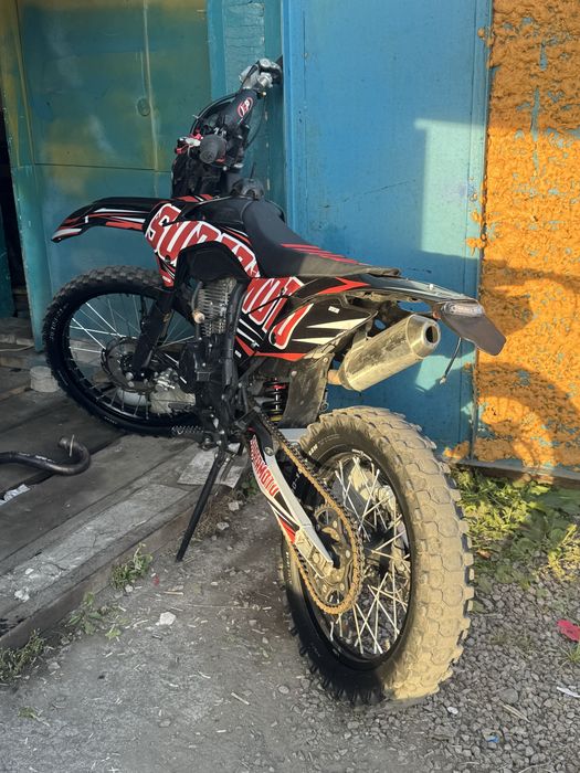 Продам эндуро 300