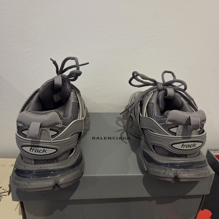 Balenciaga Track Gri (42) FULLBOX| Livrare rapida cu verificare