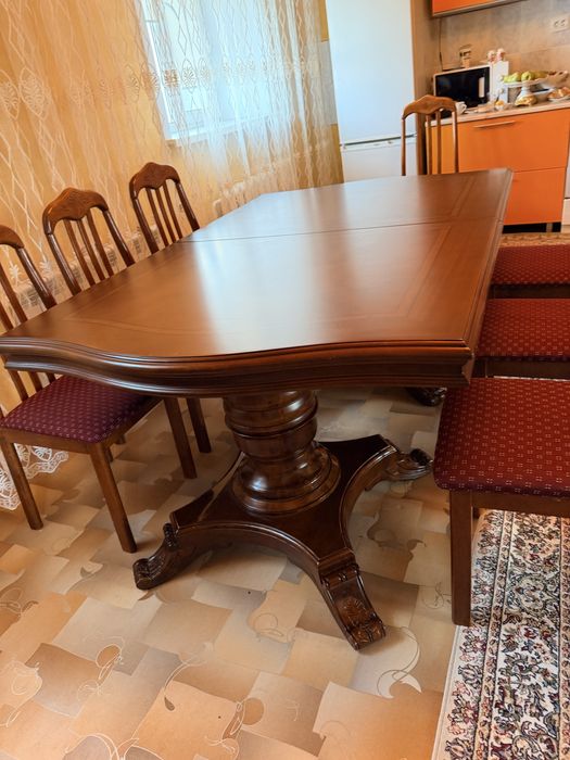 Продам стол со стульями