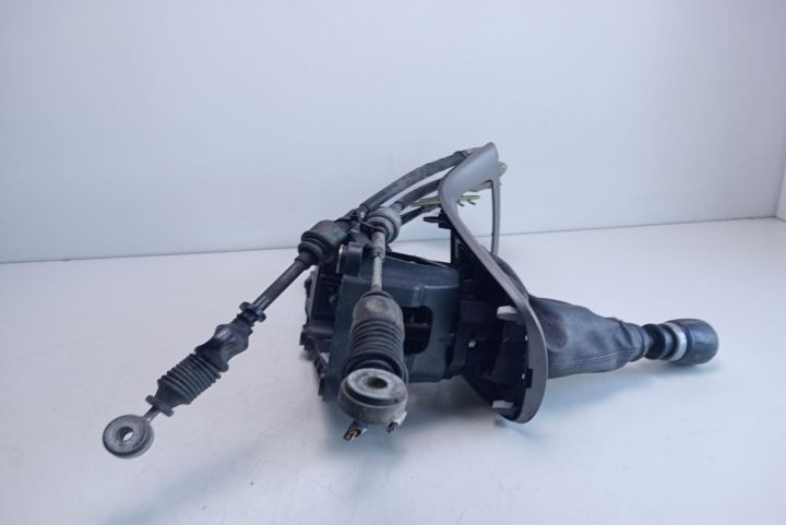 Timonerie 6 trepte   335300509 Toyota Avensis a 2-a generatie T25 (fa