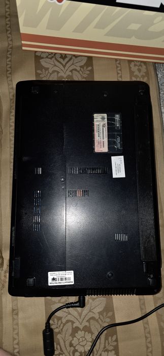 ASUS Core i3 / GeForce 2GB / SSD / Windows 10