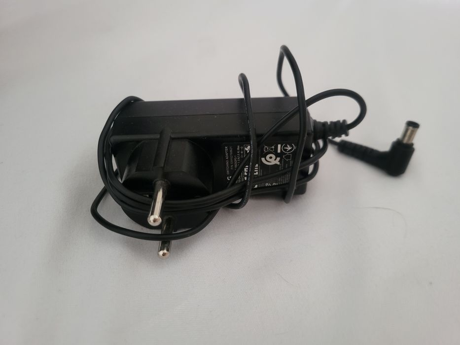 Монитор LG 18.5 дюймов