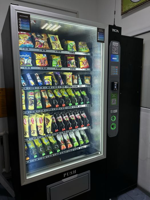 Вендинговый (снековый) автомат