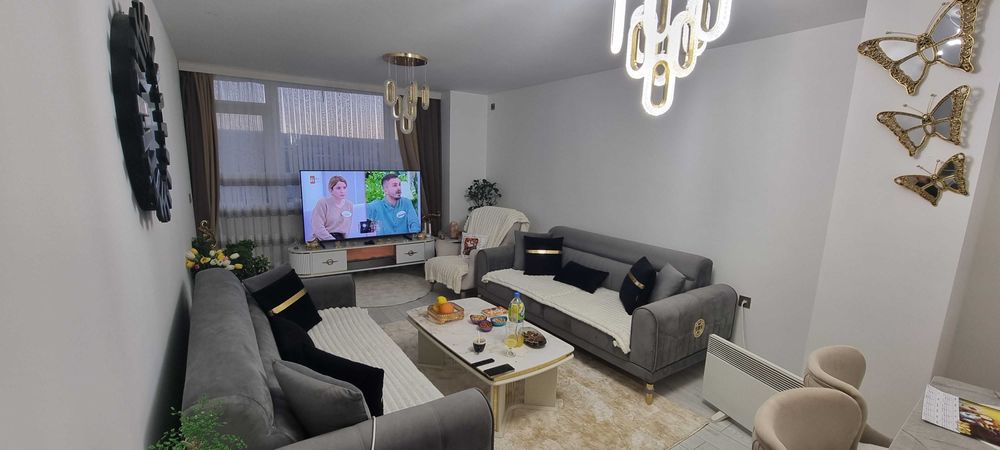 1287-Продава се тристаен апартамент в кв. Варош!