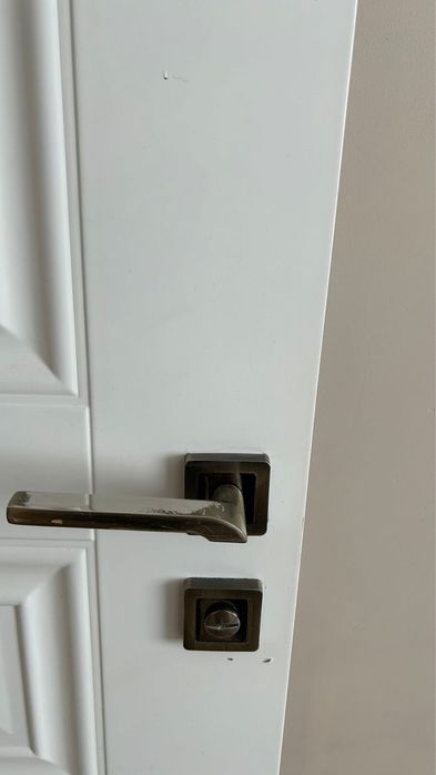 Продается дверь межкомнатная 70