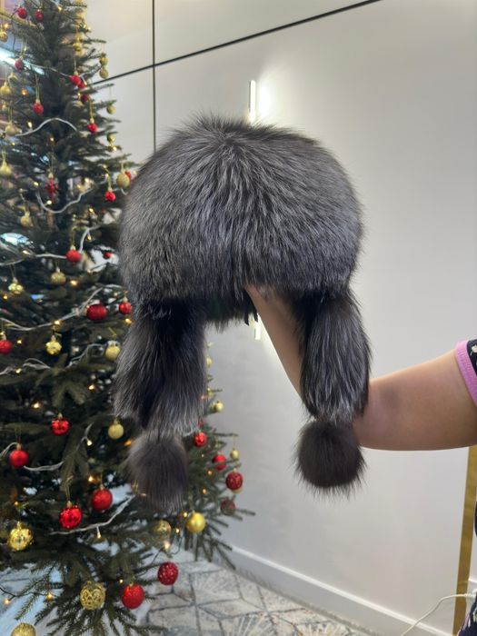 Продам зимнюю шапку