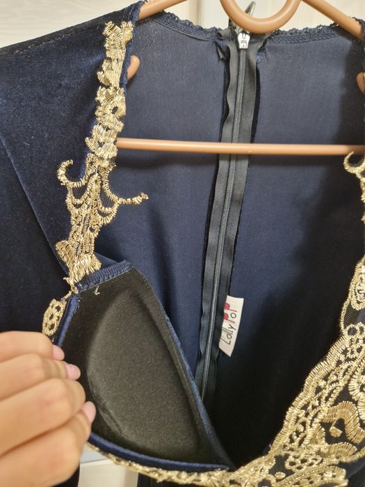 Rochie elegantă de catifea