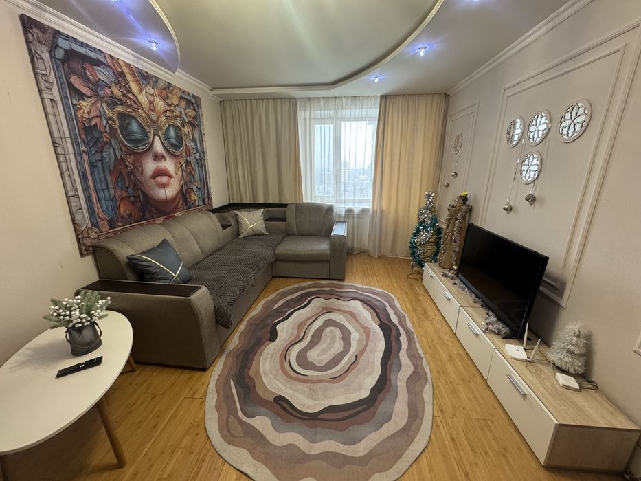 Сдаю 2 ком квартира