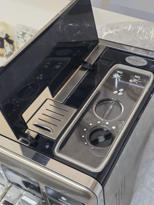 Кафе робот Philips Saeco Exprelia Inox