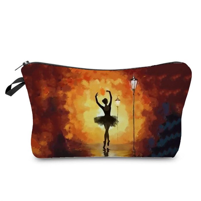 Косметичка, пенал, сумочка для аксессуаров