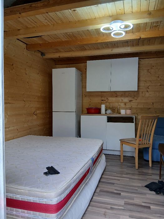 De vânzare casuta din lemn