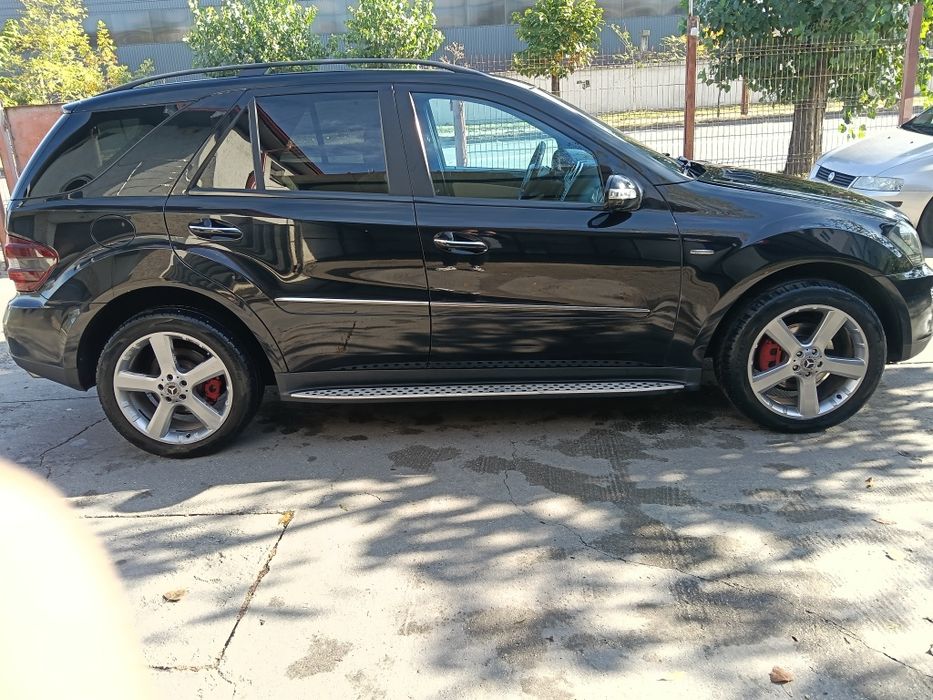 MERCEDES-BENZ ML-Class