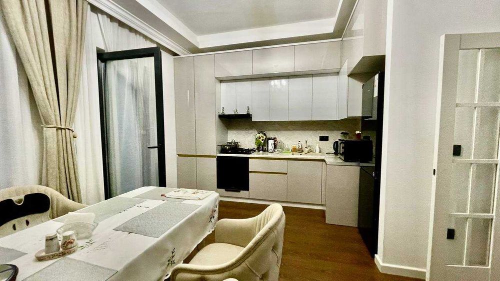 Срочно Продается 3\7\9 71 м2 ЖК Nur ц-2 Алайский рядом IMPERIAL CLUB!!