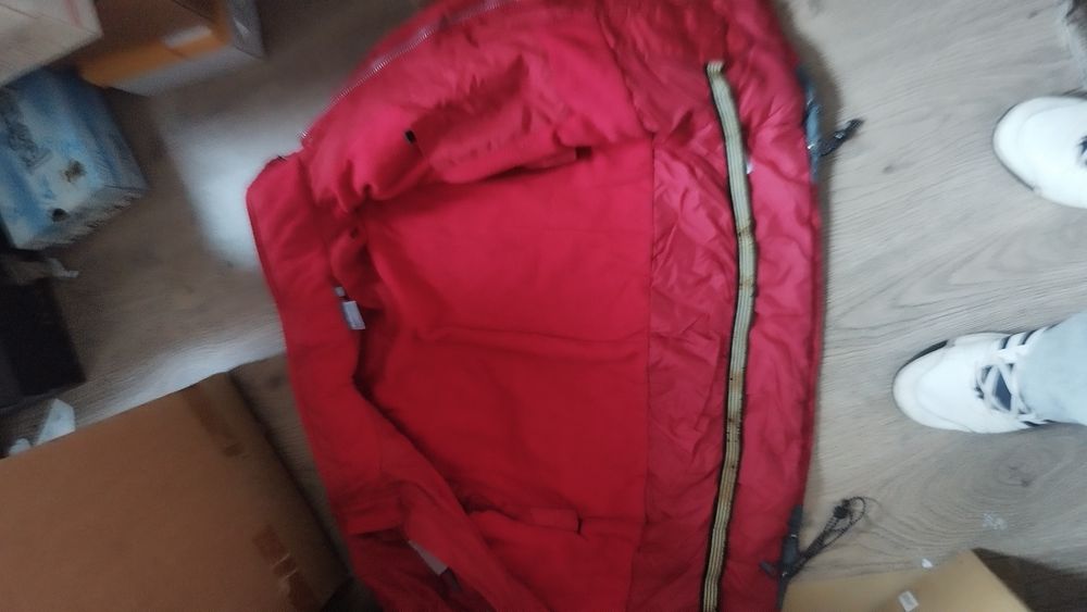 De vânzare GEACĂ SKI MATLASATĂ măr.S pentru bărbați
