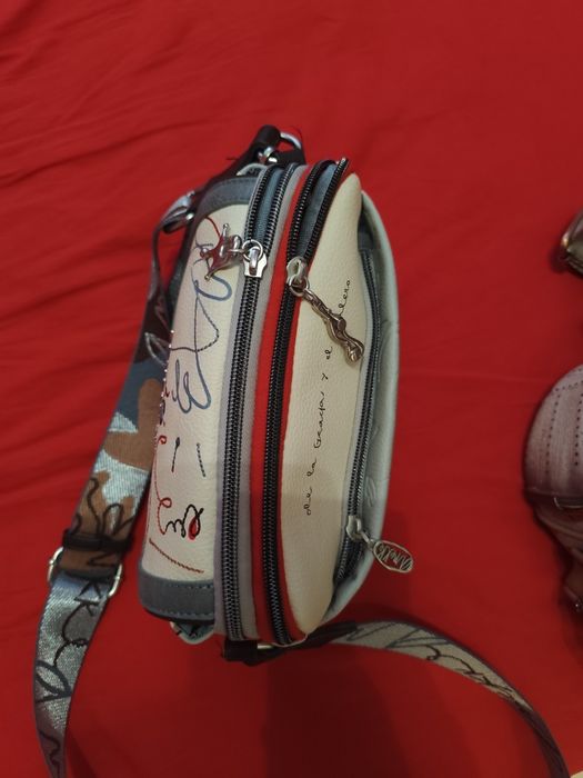 Дамска чанта ANEKKE