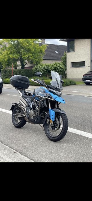 Vând moto (A2 ) Zontes T310 t2 (2020 ABS) 11.000km