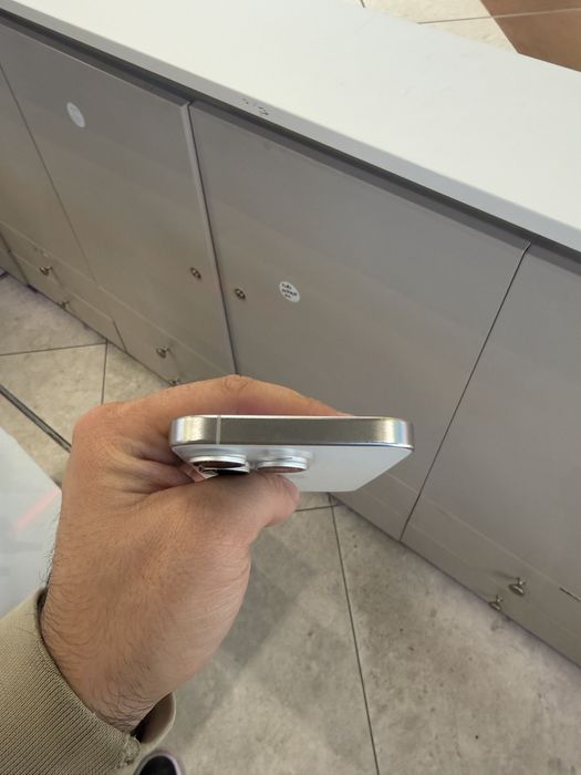 APPLE iPhone 15 Pro White 128GB 86% Baterie impecabil !