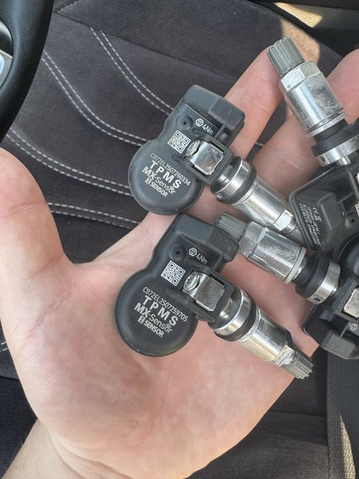 Датчики давления в шинах универсальные