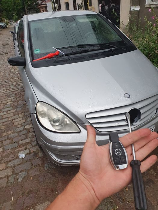 DEBLOCARI AUTO, Programari Chei Auto