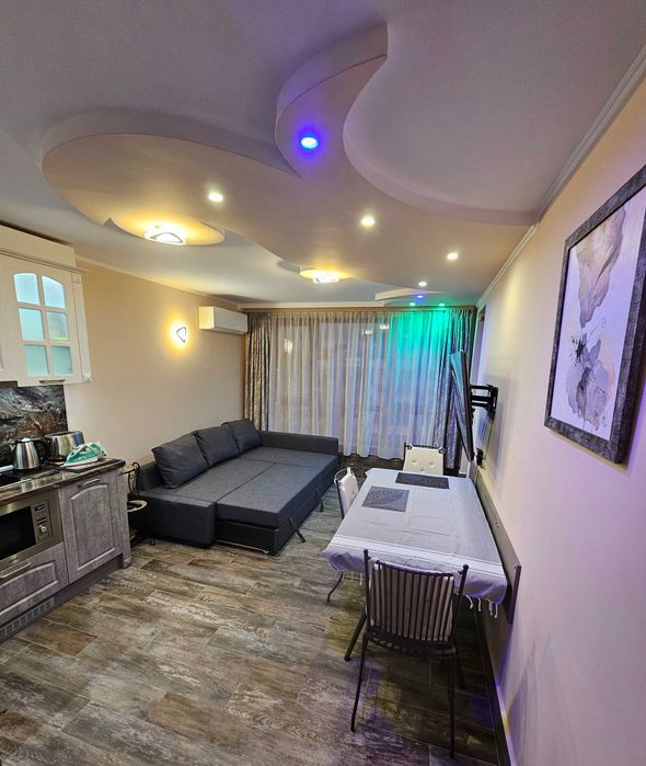 Дава се под наем Двустаен апартамент в Бургас, Сарафово - 68 кв.м за 535.5 € - Снимка #14