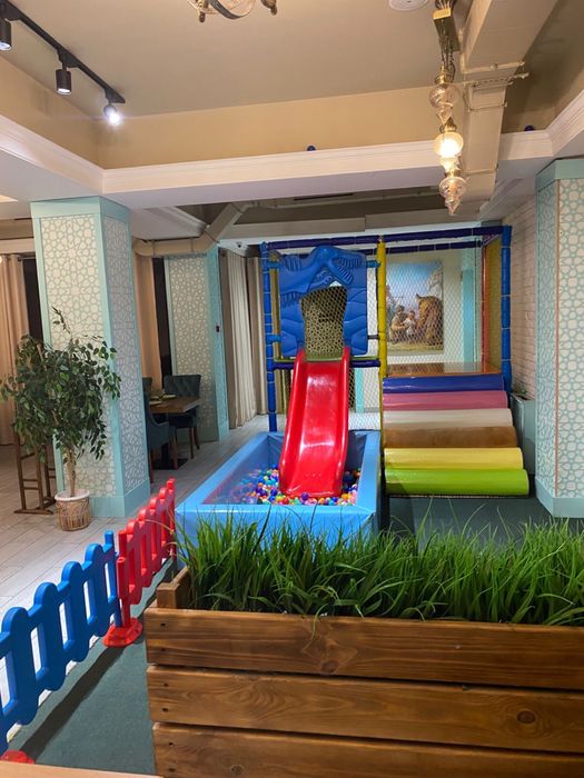 Продам лабиринт детскую игровую зону