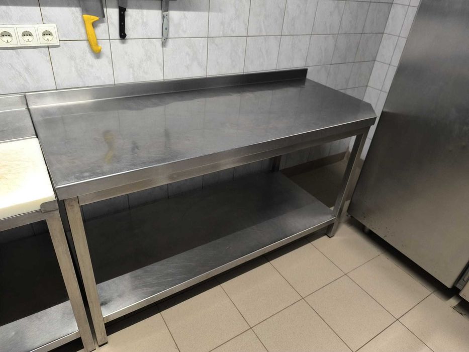 Masa de lucru inox profesionale (marimile si pretul gasiti in descriere)