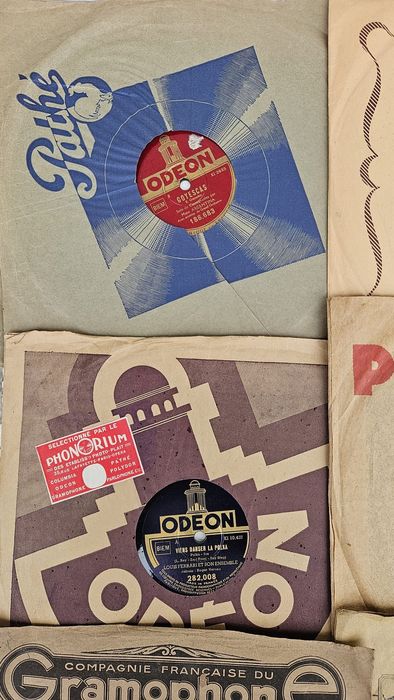Colecție de peste 60 discuri patefon 78 rpm muzica interbelică, jazz, chanson