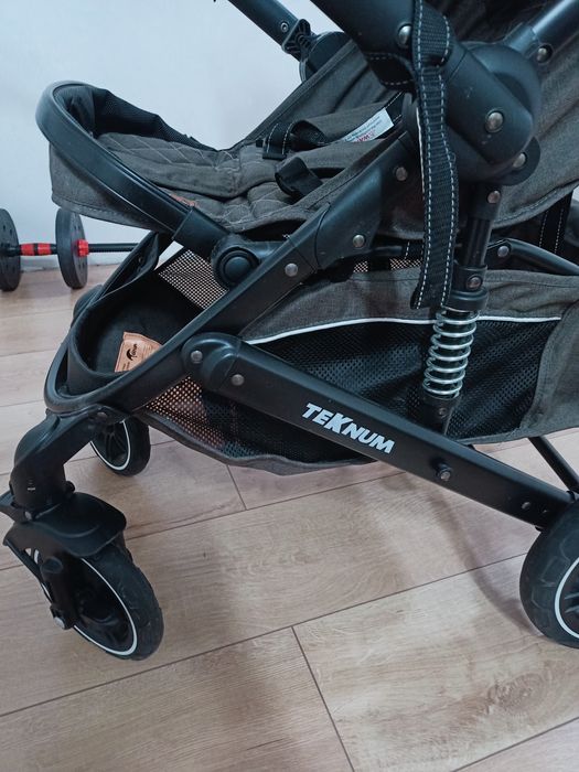Продам детскую коляску