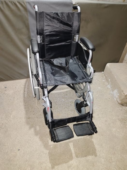 Инвалидное кресло-коляска аренда