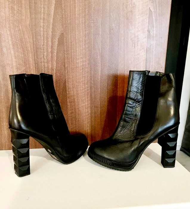 Дамски ботички Бианки