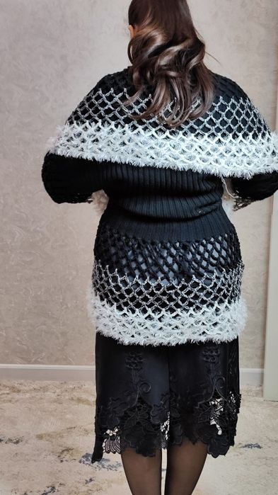 Накидка пончо сотилади