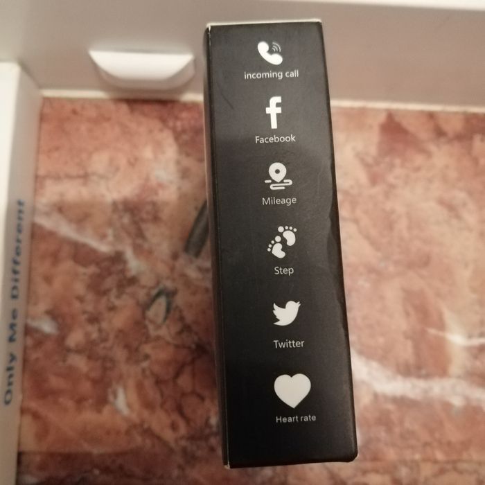 Vand bratari fitness si pentru monitorizare