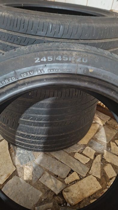 Продам шины  летние