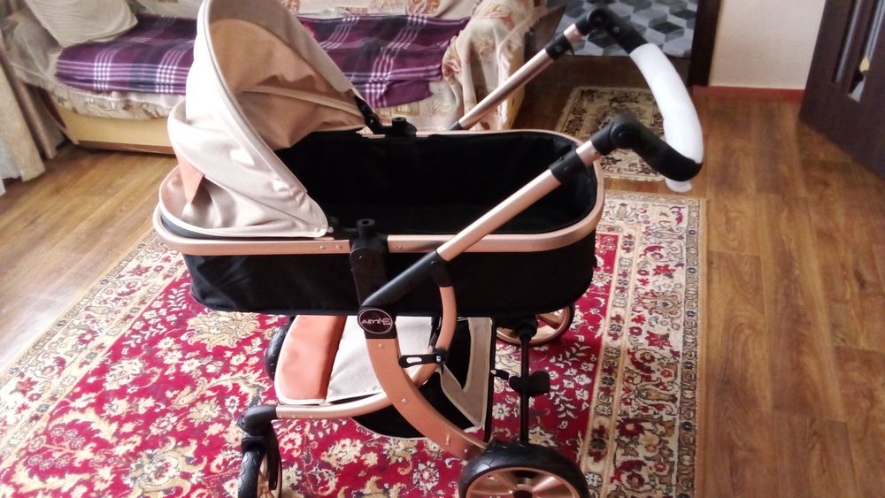 Продам  рочно коляску 25000